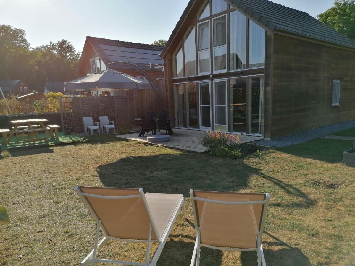 Maison 3 Chambres A 200 M De La Plage Des Lacs De L Eau D Heure Froid-Chapelle エクステリア 写真